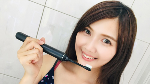 The ten advantages of the electric toothbrush over the manual